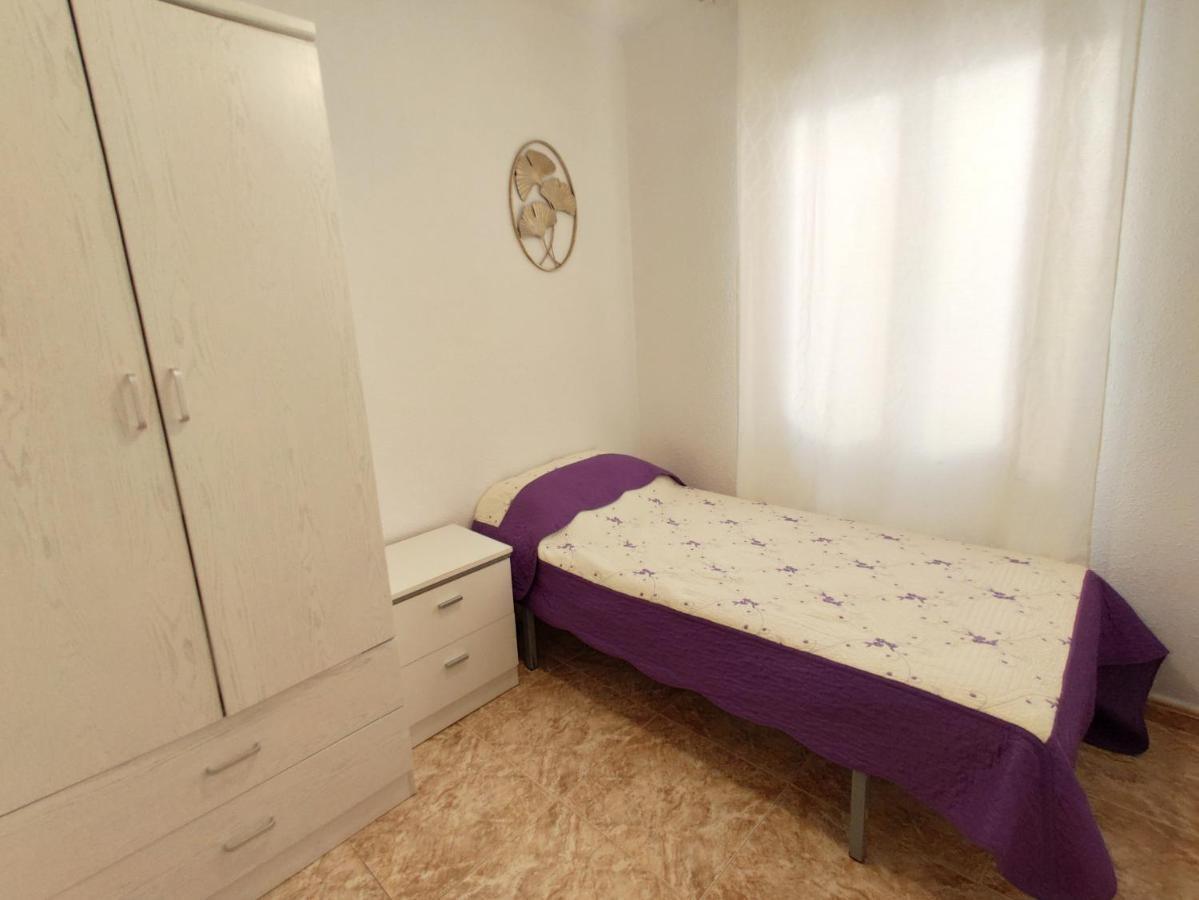 Beautiful Flat With Sea View And Sound Of The Surf Apartman Santa Pola Kültér fotó