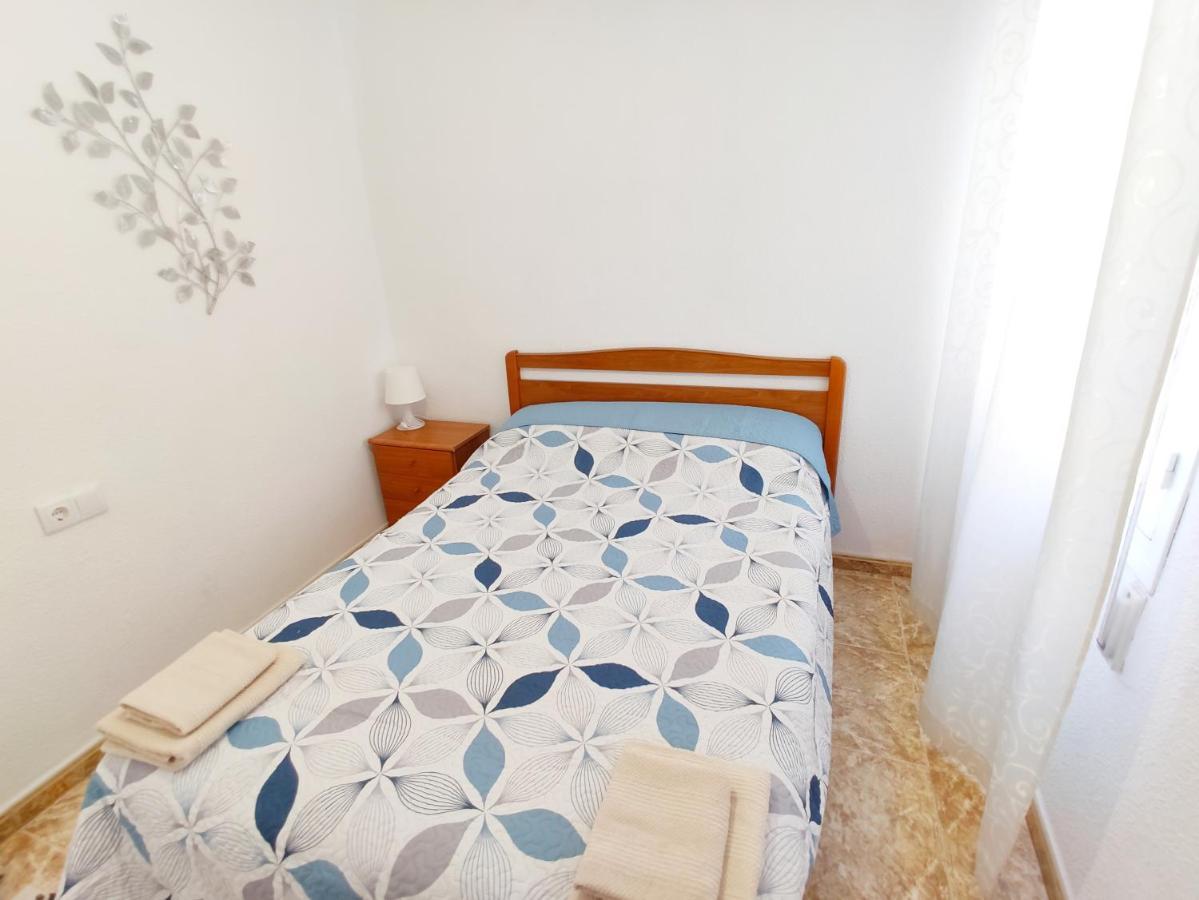 Beautiful Flat With Sea View And Sound Of The Surf Apartman Santa Pola Kültér fotó
