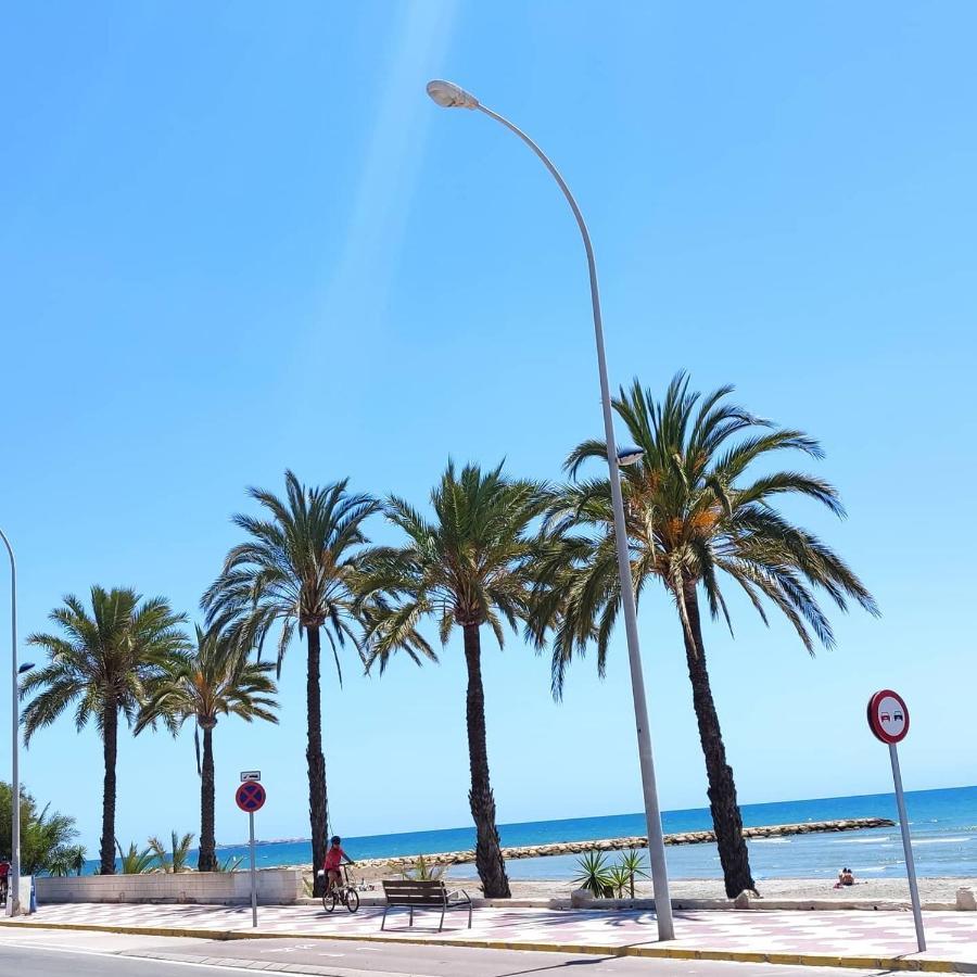 Beautiful Flat With Sea View And Sound Of The Surf Apartman Santa Pola Kültér fotó