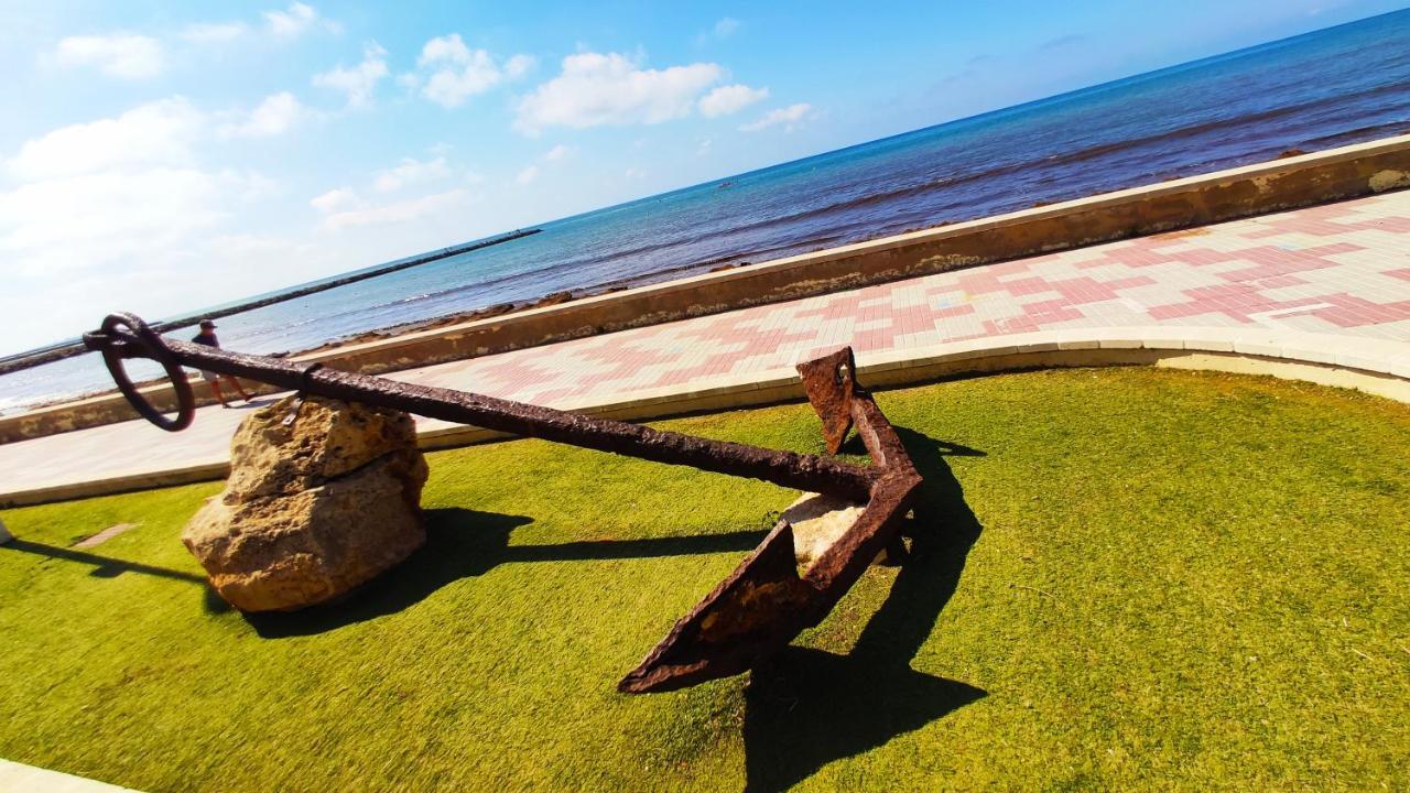 Beautiful Flat With Sea View And Sound Of The Surf Apartman Santa Pola Kültér fotó
